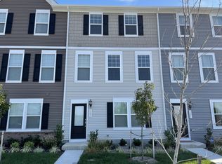 203 Presidents Pointe Ave, Ranson, WV 25438