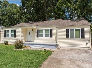 5611 Clemons Rd, Chattanooga, TN 37412