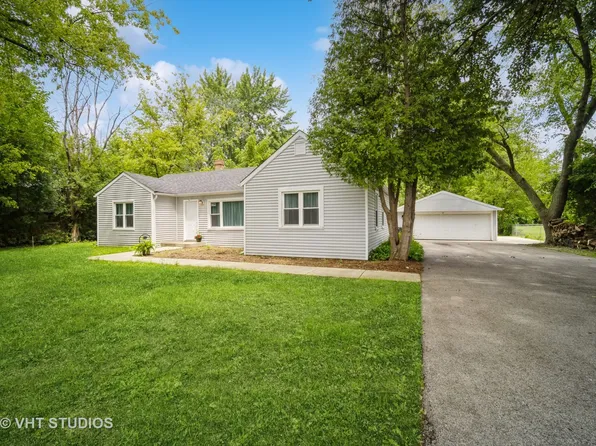 685 Anthony Trl, Northbrook, IL 60062