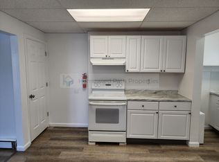 749 Roberts Ct, Scranton, PA 18504