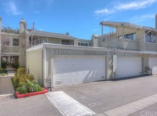 22105 Burbank Blvd UNIT 2, Woodland Hills, CA 91367