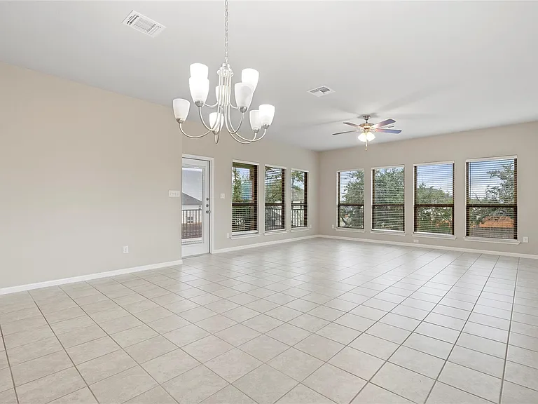 244 Scenic Hills Cir — Photo 14