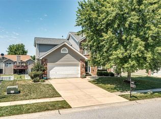 2278 Amberleigh Dr, Maryville, IL 62062