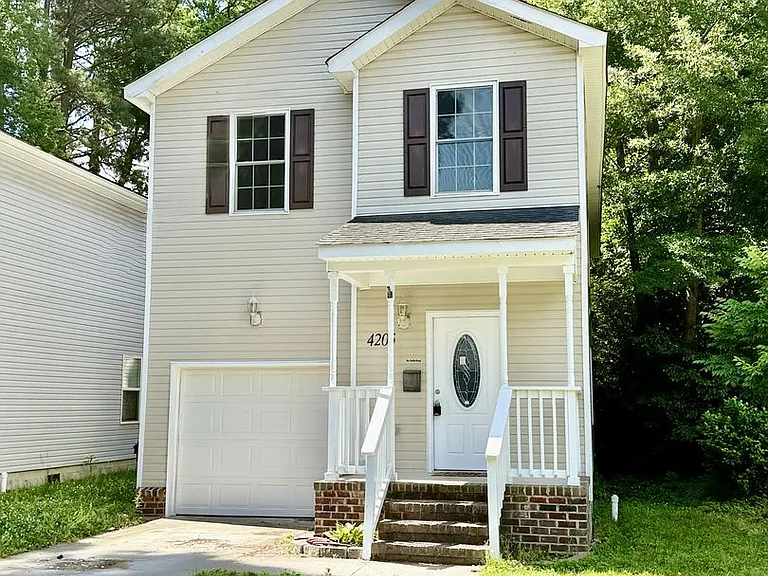 4205 Dartmouth St — Photo 1