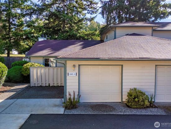 11045 SE 249th Court #2A, Kent, WA 98030