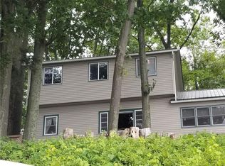 233 E Lake Rd, Port Byron, NY 13140