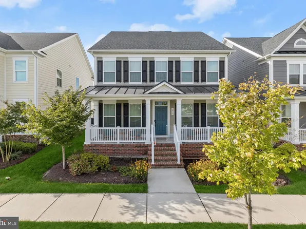 6419 Chessington St, Middle River, MD 21220