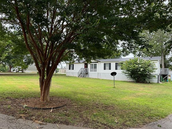 115 Gray Court Estates Dr