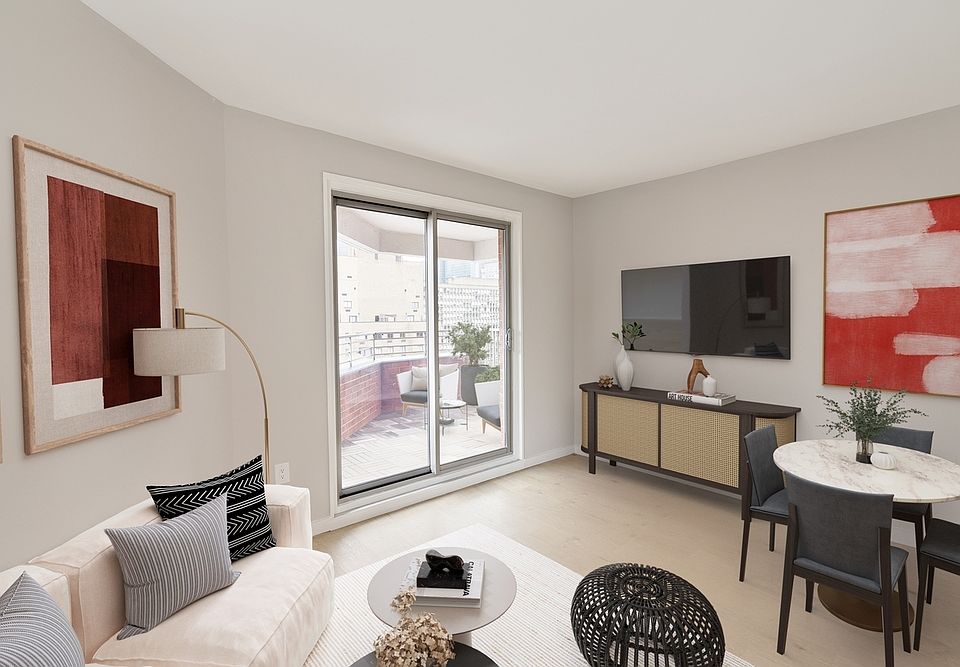 1st image of 480 2nd Ave APT 22F