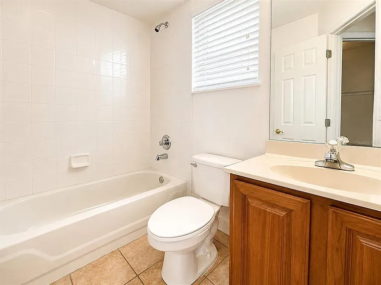 8650 Tara Oaks Ct — Photo 14