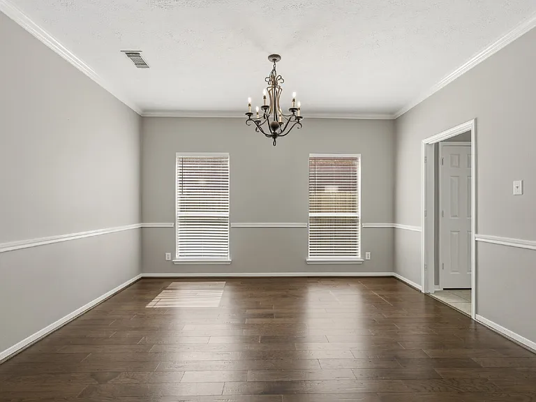 3007 Eagle Lake Dr — Photo 5