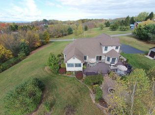 50 Werking Rd, East Greenbush, NY 12061