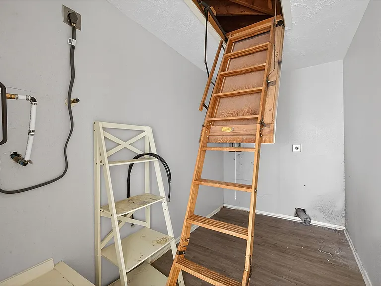 8203 Lone Quail Dr — Photo 30