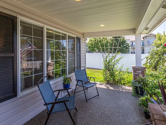 3rd image of 23004 E Oldenburg Ln