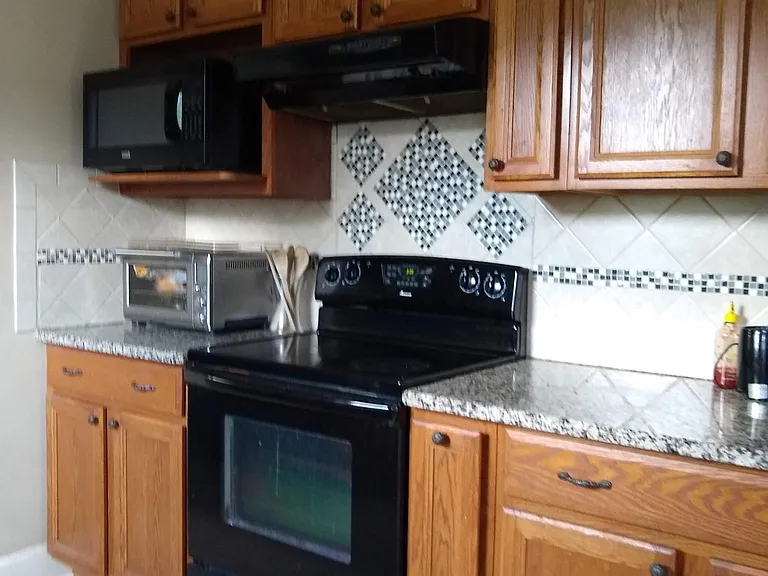 flat electric range, microwave, hood