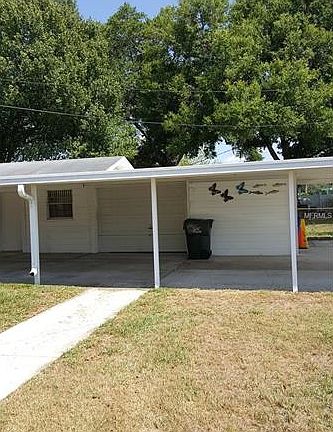 2nd image of 1746 Crystal Lake Dr