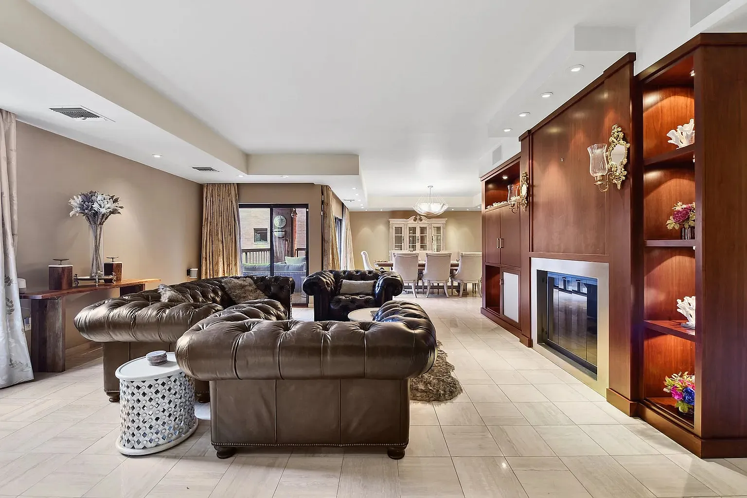 1512 Larimer St — Photo 4