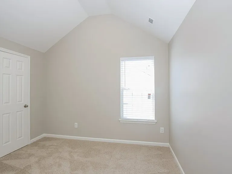 5929 Brookfield Pointe Dr — Photo 15