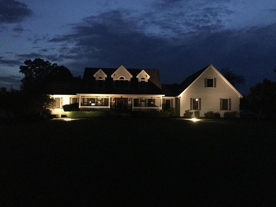 2nd image of 97 Carlee Cir N