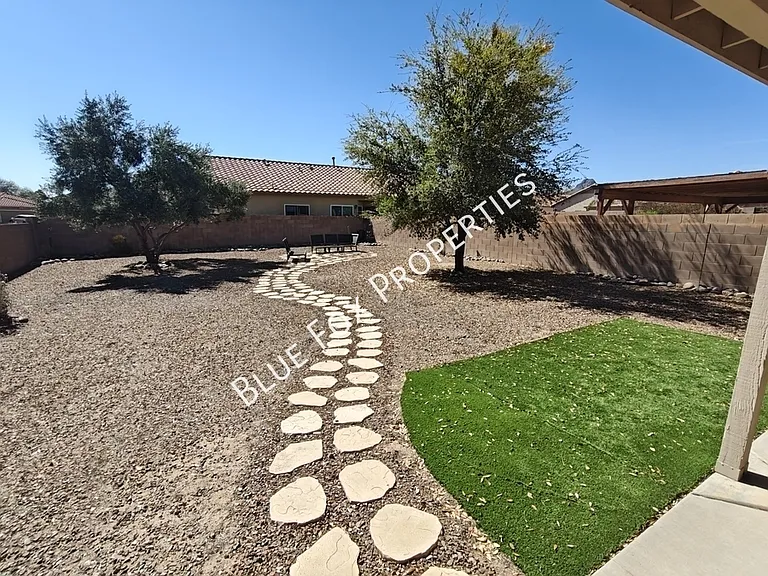 7485 W Briner Dr — Photo 32