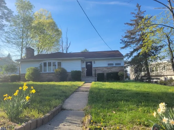 84 Mountain Heights Ave, Lincoln Park Boro, NJ 07035