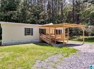101 Carmichael Ln, Dora, AL 35062