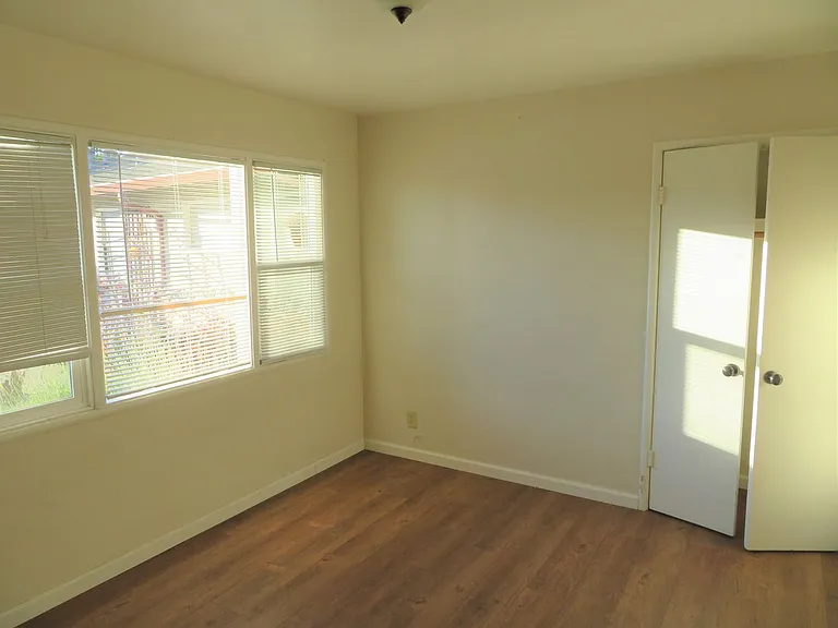 150 Canfield Ave — Photo 6