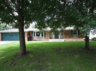 900 N 2nd St, Kentland, IN