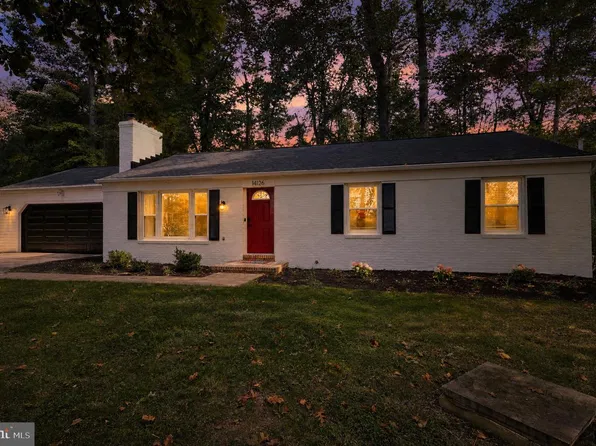 14126 Burntwoods Rd, Glenwood, MD 21738