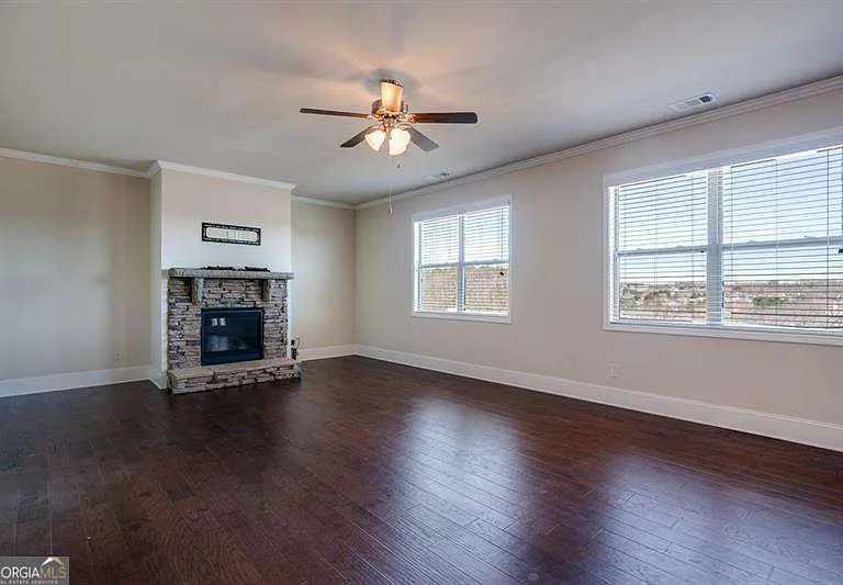 4215 Miramount Overlook — Photo 16