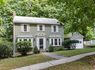 10 Frontenac Rd, Worcester, MA 01602