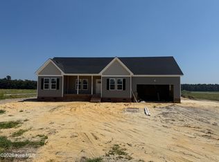 327 Boat Ramp Rd, Hertford, NC 27944
