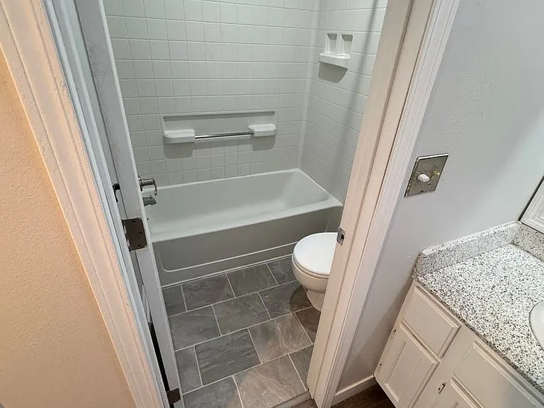 The Vibe at 8035 Apartments — Photo 75