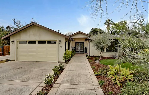 764 Almarida Dr Photo 1