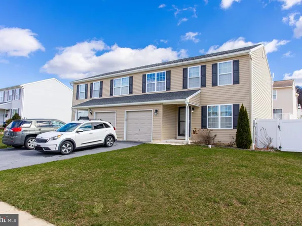 1009 Jean Ave, Temple, PA 19560