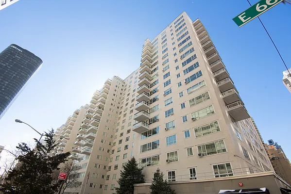 Rented by Douglas Elliman | media 24