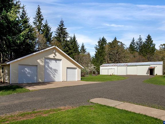 5th image of 17234 Oakdale Rd