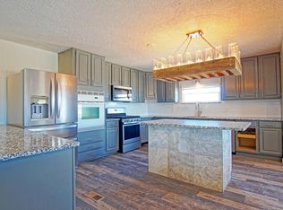 5373 Raglin Ct SW, Albuquerque, NM 87121