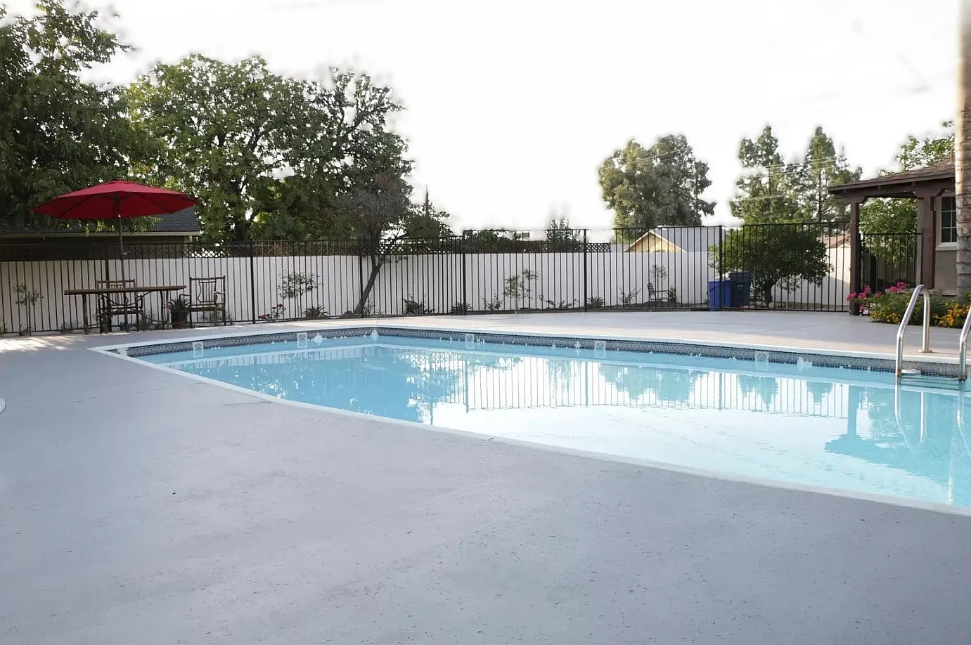 Studio, 3300 sqft, $765 — Photo 4