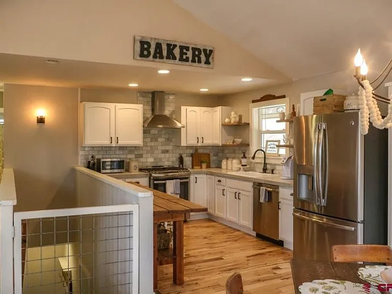 803 Aspenglow Blvd — Photo 10
