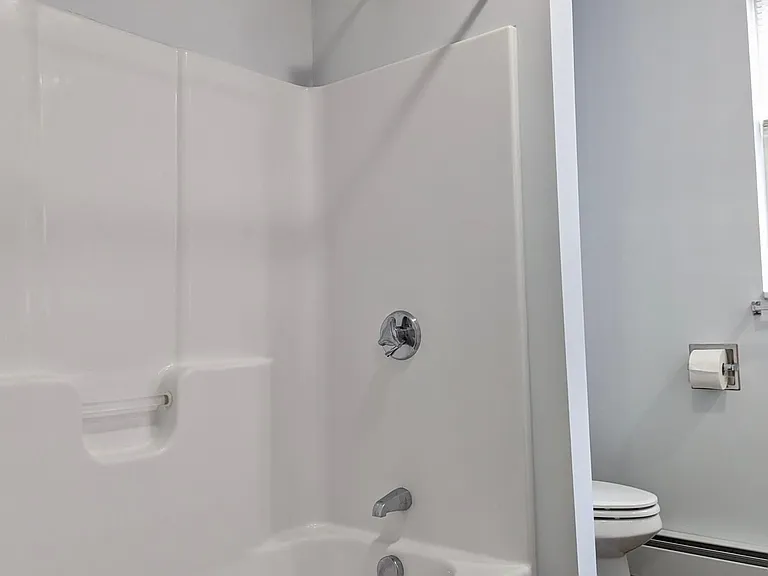 140 Branscomb St #2 — Photo 21