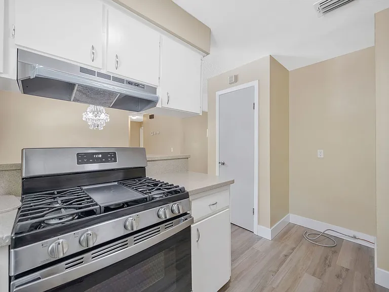 5840 Langston Dr — Photo 11