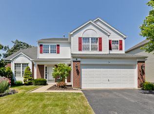74 W Tall Oak Dr, Hainesville, IL 60073