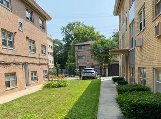 9215 S Cottage Grove Ave APT 2W, Chicago, IL