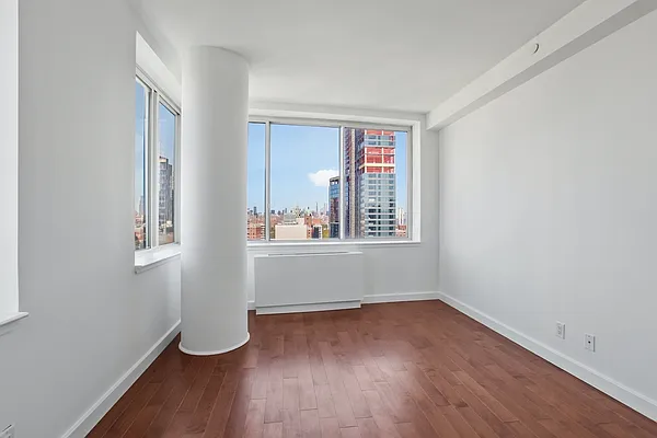 Rented by Brookfield (Funnel) | media 33