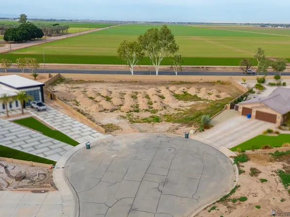 3988 W Livingston Estates Ct, Yuma, AZ 85365