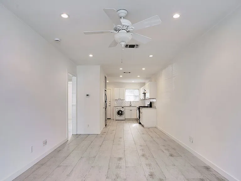 1208 Shelley Ave — Photo 6