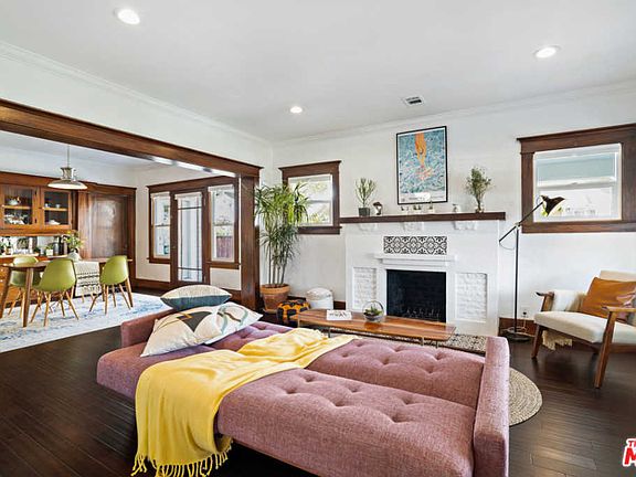 5th image of 4819 Arlington Ave