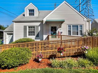 310 Hoover Ave, Edison, NJ 08837