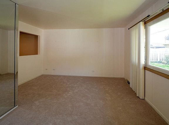 3rd image of 660 Marshall Dr